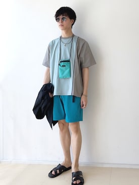 「アイテム（その他パンツ、ブルー系）」を使った、東松さん（メンズ・168cm）の夏コーディネート