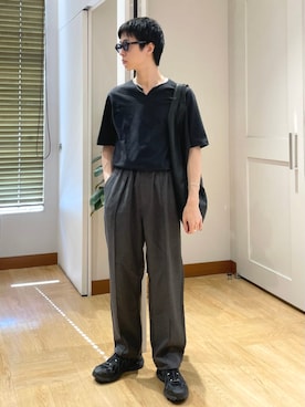 「SHIPS（シップス）のアイテム（パンツ）」を使った、東松さん（メンズ・168cm）の秋コーディネート