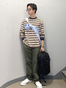 「SHIPS（シップス）のアイテム（Tシャツ/カットソー）」を使った、東松さん（メンズ・168cm）の秋コーディネート