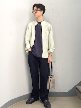 「SHIPS（シップス）のアイテム（Tシャツ/カットソー）」を使った、東松さん（メンズ・168cm）の秋コーディネート