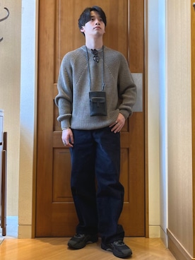 「SHIPS（シップス）のアイテム（スニーカー）」を使った、永松さん（メンズ・166cm）の秋コーディネート