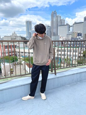 「FILA（フィラ）のアイテム（トップス）」を使った、NAOKIさん（メンズ・175cm）の秋コーディネート