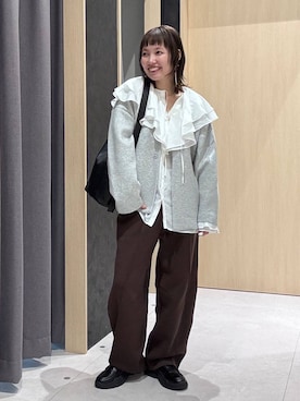 「LEPSIM（レプシィム）のイージーコクーンワイドパンツ　499926（その他パンツ）」を使った、queroduasayuuさん（レディース・160cm）の秋コーディネート
