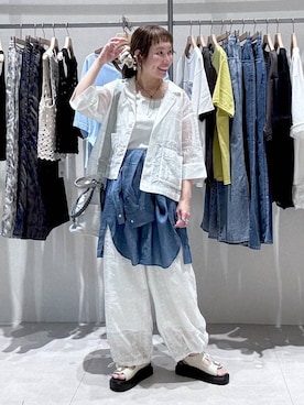 「アイテム（チョーカー）」を使った、queroduasayuuさん（レディース・160cm）の春コーディネート