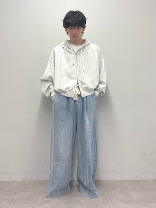 「CIAOPANIC TYPY(チャオパニックティピー)の【ゆるっと抜け感大人フーディー】ピグメントダンボールパーカー(パーカー)」を使った、ゆいととさん(メンズ・170cm)の春コーディネート