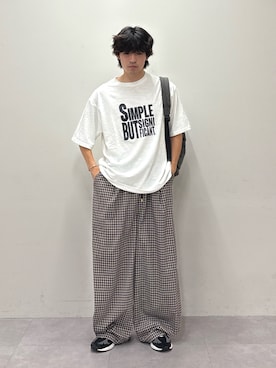 UNISEX】チェックカーブイージーパンツを使った人気ファッション