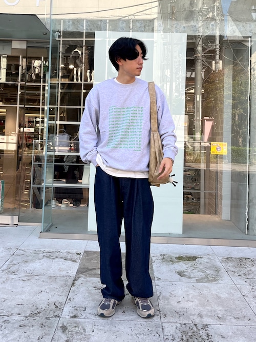 【UNISEX】メッセージロゴスウェット