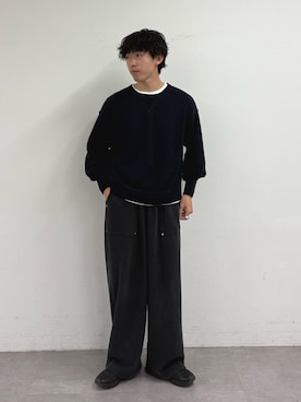 「CIAOPANIC TYPY（チャオパニックティピー）の∴【10/3～10/7までぽっきり価格3000円！】綿100％で洗える/16色展開/すっきり見えスウェットライクニット（ニット/セーター、ブルー系）」を使った、ゆいととさん（メンズ・170cm）の秋コーディネート
