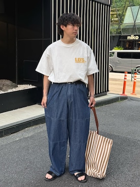「CIAOPANIC TYPY（チャオパニックティピー）の【ユニセックス】フォトロゴTEE（Tシャツ/カットソー、ホワイト系）」を使った、ゆいととさん（メンズ・170cm）の春コーディネート