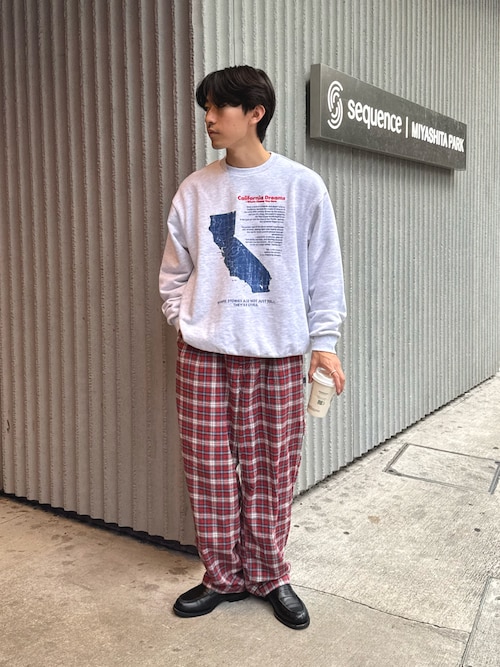 米津玄師　着用　soe チェックパンツ journal standard L'essage（ジャーナルスタンダード レサージュ