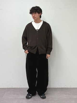 「CIAOPANIC TYPY(チャオパニックティピー)の【UNISEX】カノコニットカーディガン(カーディガン/ボレロ)」を使った、ゆいととさん(メンズ・170cm)の秋コーディネート