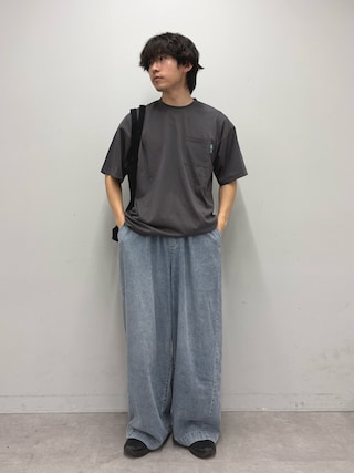 「CIAOPANIC TYPY（チャオパニックティピー）の【TYPY×LOTTE板ガム】持続冷感バックロゴクールミントポケットTEE（Tシャツ/カットソー）」を使った、ゆいととさん（メンズ・170cm）の春コーディネート