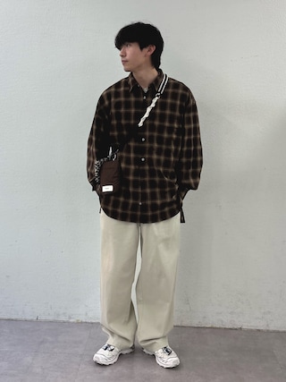 「CIAOPANIC TYPY（チャオパニックティピー）の【WEB限定】【４サイズ展開】ルーズシルエットレギュラーカラーアソートシャツ（シャツ/ブラウス）」を使った、ゆいととさん（メンズ・170cm）の春コーディネート