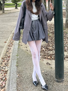 「loin nuit（ロワンニュイ）のnuance button lace jacket / ニュアンスボタンレースジャケット（テーラードジャケット、グレー系）」を使った、Manaka さん（レディース・160cm）の春コーディネート