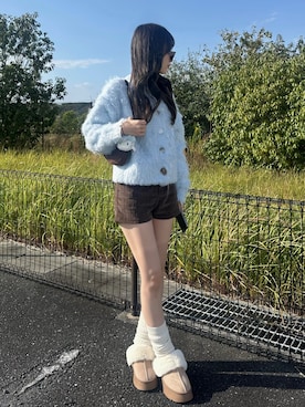 「アイテム（カーディガン/ボレロ）」を使った、Manaka さん（レディース・160cm）の秋コーディネート