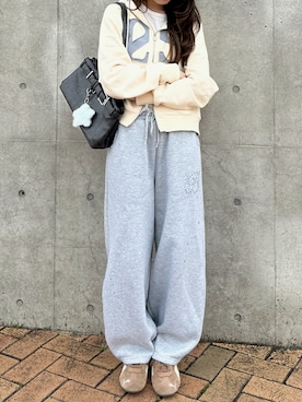 「ILLIGO（イリゴ）のアイテム」を使った、Manaka さん（レディース・160cm）の春コーディネート