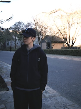 「アイテム（ナイロンジャケット）」を使った、nianta88さん（メンズ・176cm）の秋コーディネート