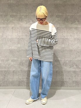 「fredy emue（フレディエミュ）のカーブデニムパンツ（デニムパンツ）」を使った、さとちゃんさん（レディース・167cm）の春コーディネート