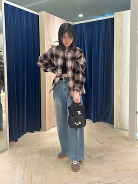 「GLOSTER（グロスター）のアイテム」を使った、さとちゃんさん（レディース・166cm）の秋コーディネート