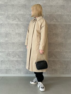 「ジョガーパンツ」｜「アイテム（ステンカラーコート）」を使った、さとちゃんさん（レディース・167cm）の春コーディネート