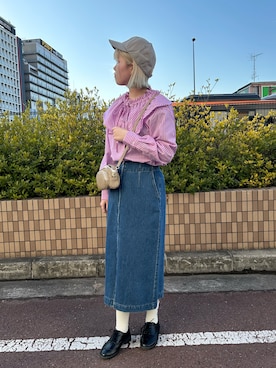 「ブラウスコーデ」｜「アイテム（キャップ）」を使った、さとちゃんさん（レディース・167cm）の冬コーディネート