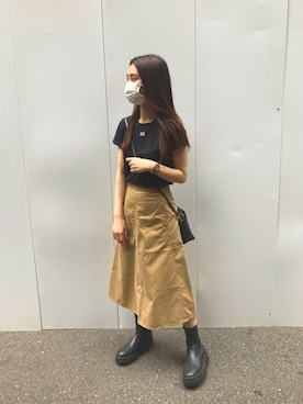 「バーバリー」｜「アイテム（ブーツ）」を使った、ナルミさん（レディース・158cm）の夏コーディネート