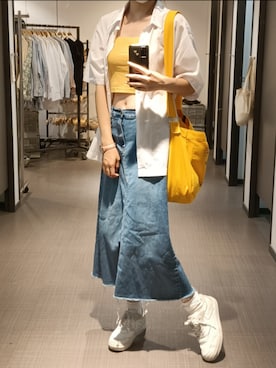 「アイテム（チューブトップ、イエロー系）」を使った、ハルさん（レディース・168cm）の夏コーディネート