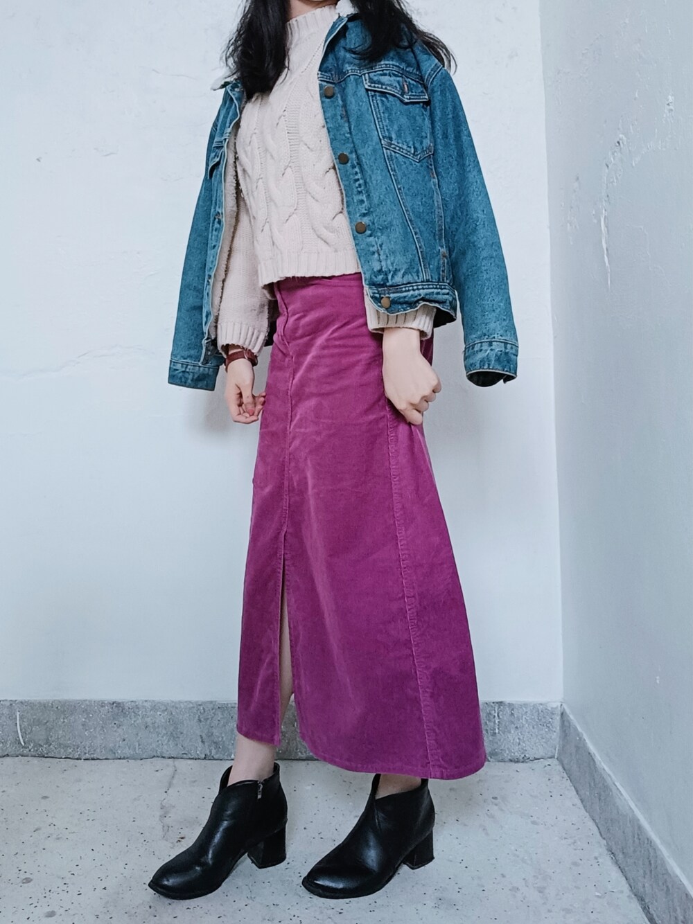 「GUのアイテム（スカート、パープル系）」を使った、ハルさん（レディース・168cm）の冬コーディネートの1枚目の写真