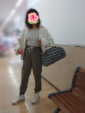 「ZARA（ザラ）のアイテム（パンツ、グリーン系）」を使った、ゆきんこさん（レディース・160cm）の春コーディネート