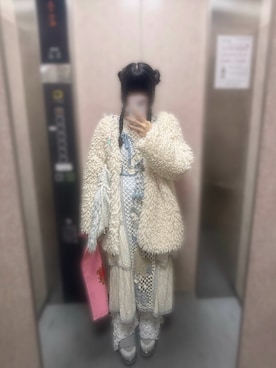 「アイテム（その他アウター、ホワイト系）」を使った、曖昧パフェさん（レディース・160cm）の冬コーディネート