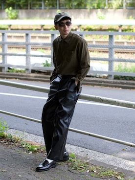「FEKETE（フェケテ）のアイテム（パンツ）」を使った、peikunさん（メンズ・170cm）の夏コーディネート