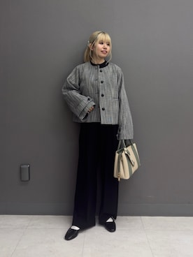 「SENSE OF PLACE by URBAN RESEARCH(センスオブプレイスバイアーバンリサーチ)の『撥水/防花粉』SKINProofパフショルダーオールインワン(つなぎ/オールインワン、ブラック系)」を使った、nanaさん(レディース・153cm)の春コーディネート