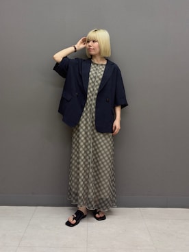 「SENSE OF PLACE by URBAN RESEARCH(センスオブプレイスバイアーバンリサーチ)のチェックシアーナローワンピース(ワンピース、ベージュ系)」を使った、nanaさん(レディース・153cm)の春コーディネート