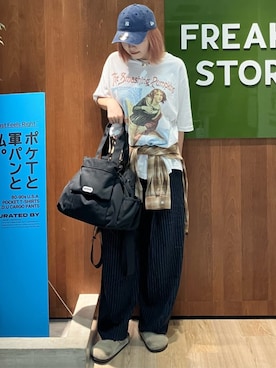 「PUBLUX（パブリュクス）のPUBLUX/パブリュクス LOVE POP STUDIO イージー スラックス パンツ　限定展開（スラックス、ブルー系）」を使った、PUBLUXさん（レディース・160cm）の秋コーディネート