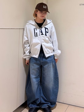 「GAP（ギャップ）のアイテム（トップス）」を使った、PUBLUXさん（レディース・157cm）の秋コーディネート