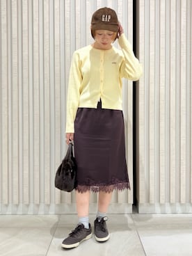 「GAP（ギャップ）のアイテム（トップス）」を使った、PUBLUXさん（レディース・162cm）の秋コーディネート