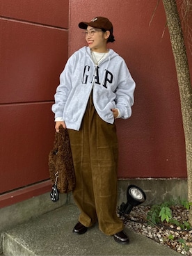 「GAP（ギャップ）のアイテム（トップス）」を使った、PUBLUXさん（レディース・147cm）の秋コーディネート