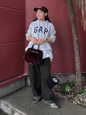 「GAP（ギャップ）のアイテム（トップス）」を使った、PUBLUXさん（レディース・147cm）の秋コーディネート