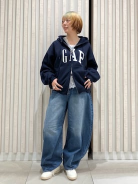 「GAP（ギャップ）のアイテム（トップス）」を使った、PUBLUXさん（レディース・162cm）の秋コーディネート
