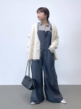 「アイテム（サロペット/オーバーオール、グレー系）」を使った、honokaさん（レディース・154cm）の秋コーディネート