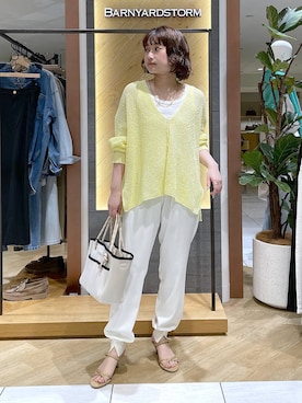 「BARNYARDSTORM（バンヤードストーム）の【『BABALOG』YouTubeご紹介アイテム】BARNYARDSTORM / ペーパーリラックスカーディガン（カーディガン/ボレロ、イエロー系）」を使った、honokaさん（レディース・154cm）の春コーディネート