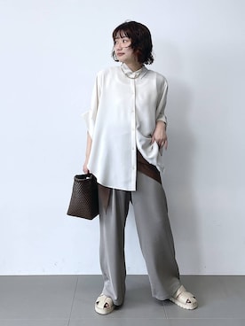 「BARNYARDSTORM（バンヤードストーム）のBARNYARDSTORM / サテンドロストワイドパンツ / ハンドウォッシャブル（その他パンツ、グリーン系）」を使った、honokaさん（レディース・154cm）の春コーディネート