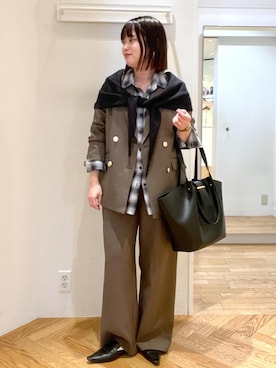 「VIS（ビス）のアイテム（トップス）」を使った、fumi689さん（レディース・155cm）の秋コーディネート
