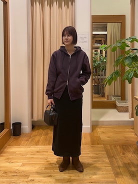 「アイテム（パーカー）」を使った、Natsumi    さん（レディース・171cm）の秋コーディネート