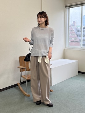 「URBAN RESEARCH DOORS（アーバンリサーチドアーズ）のラメシアーリラックスニット（ニット/セーター、ブルー系）」を使った、Natsumi    さん（レディース・171cm）の春コーディネート