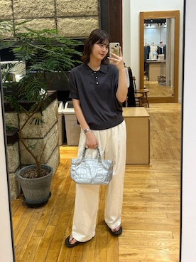 「URBAN RESEARCH DOORS（アーバンリサーチドアーズ）の『接触冷感』衿付きドルマンニット（ニット/セーター、グレー系）」を使った、Natsumi    さん（レディース・171cm）の夏コーディネート
