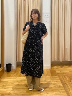 「URBAN RESEARCH DOORS（アーバンリサーチドアーズ）のリネンリヨセルドットワンピース（ワンピース、ブラック系）」を使った、Natsumi    さん（レディース・171cm）の夏コーディネート