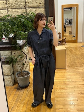 「かぐれ（カグレ）の綿麻デニムハーフスリーブオールインワン（その他パンツ、ブルー系）」を使った、Natsumi    さん（レディース・171cm）の春コーディネート
