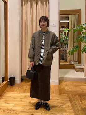 「冬の注目アウター」｜「アイテム（ジャケット/アウター）」を使った、Natsumi    さん（レディース・171cm）の秋コーディネート