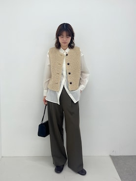 「URBAN RESEARCH DOORS（アーバンリサーチドアーズ）のテディボアベスト（ベスト、ベージュ系）」を使った、Natsumi    さん（レディース・171cm）の秋コーディネート